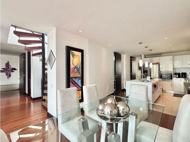 Apartamento en venta en San Patricio, Bogotá · foto 8 de 24