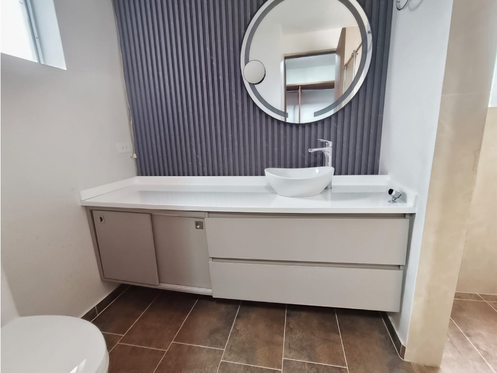 Casa en venta en Colina Campestre, Bogotá · foto 16 de 24