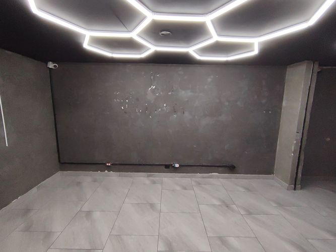 Local en arriendo en La Castellana, Medellín, 40 m² · foto 5 de 11