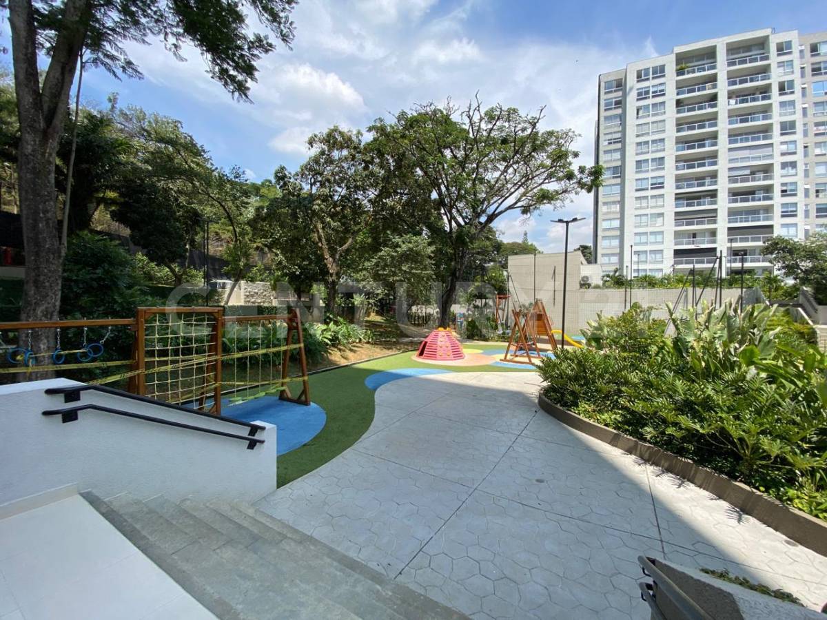 Apartamento de 3 habitaciones en venta en Bellavista, Cali — imagen 1 de 24