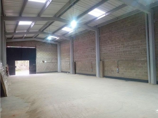 Bodega en arriendo en Calle Larga, Sabaneta, 223 m² · foto 3 de 7
