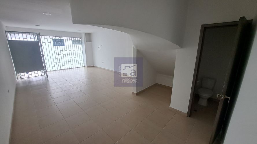 Local en arriendo en Nuevo Sotomayor, Bucaramanga, 43 m² · foto 3 de 7