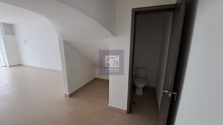 Local en arriendo en Nuevo Sotomayor, Bucaramanga, 43 m² · foto 4 de 7