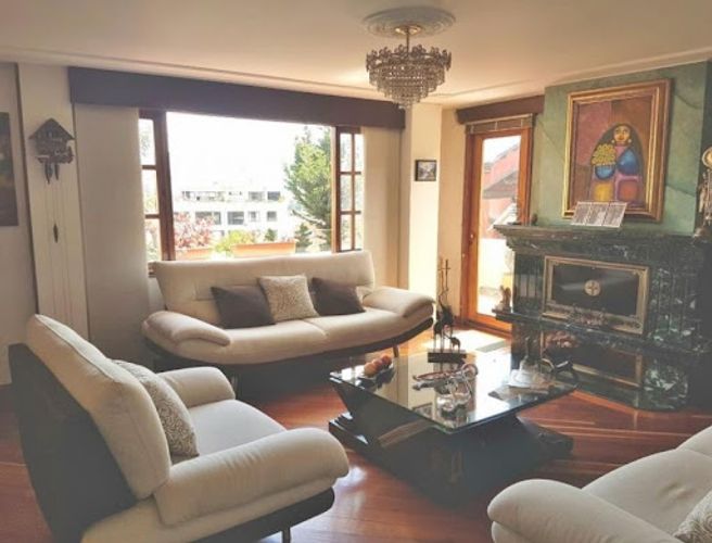 Casa de 3 alcobas en venta en Los Lagartos, Bogotá, 249 m² · foto 8 de 15