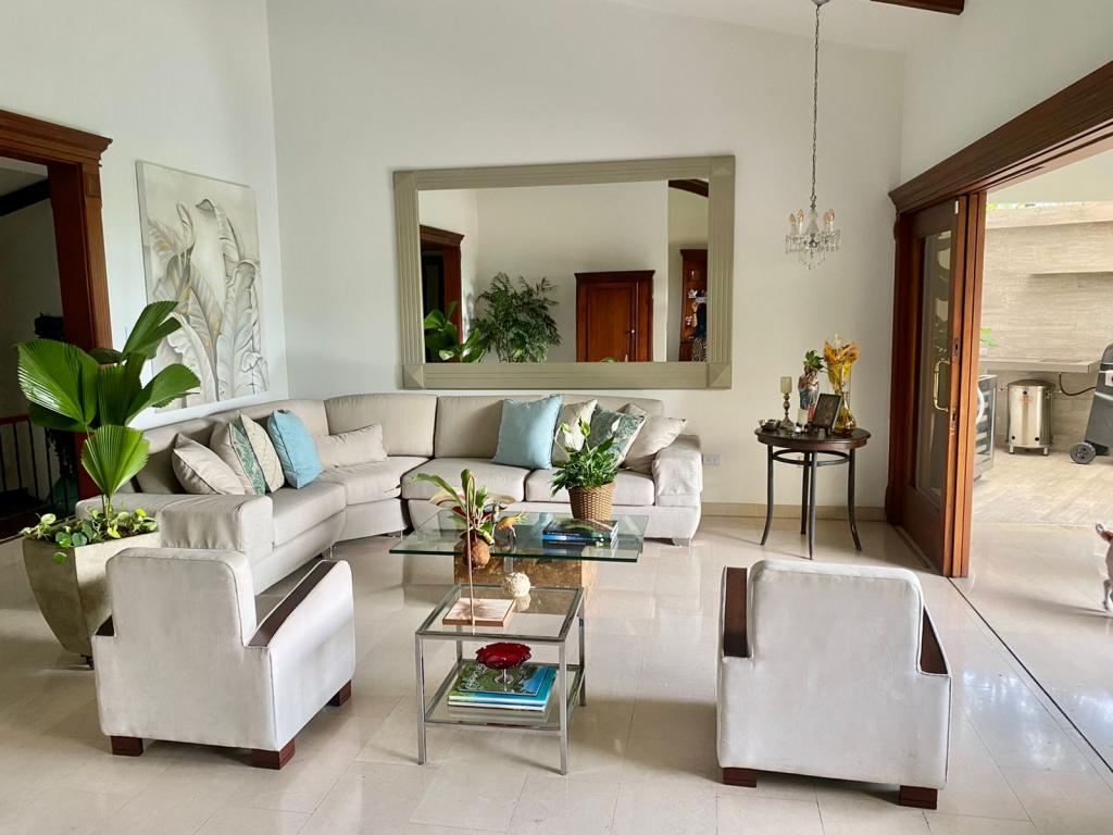 Casa en Arriendo en Santa monica, Cali