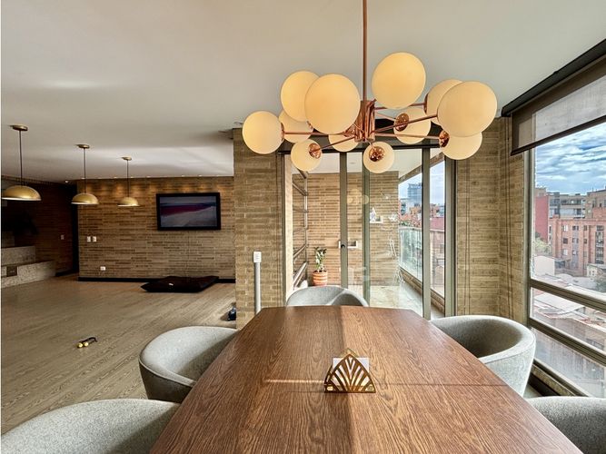 Apartamento de 4 alcobas en venta en Santa Paula, Bogotá, 300 m² · foto 8 de 24