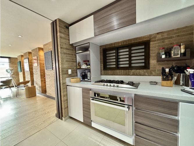 Apartamento de 4 alcobas en venta en Santa Paula, Bogotá, 300 m² · foto 13 de 24