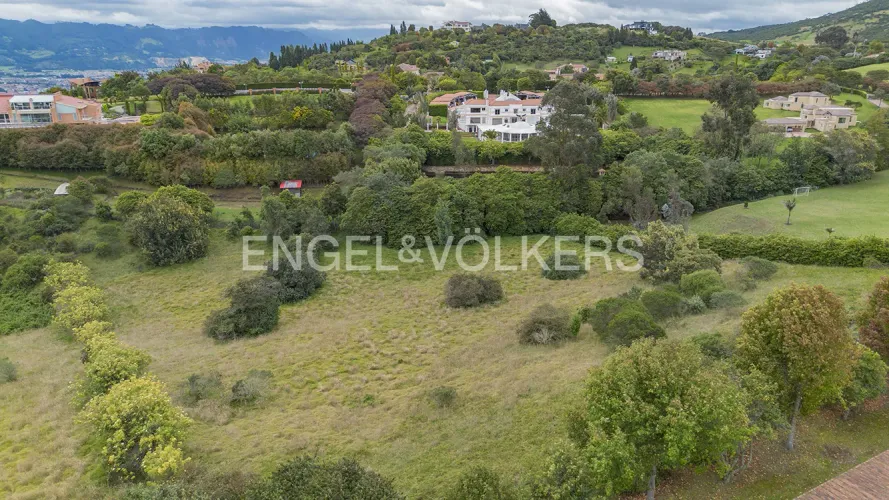 Lote en venta en Yerbabuena, Chía · foto 3 de 5