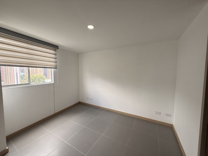 Apartamento de 3 alcobas en arriendo en Shellmar, Medellín, 75 m² · foto 12 de 16