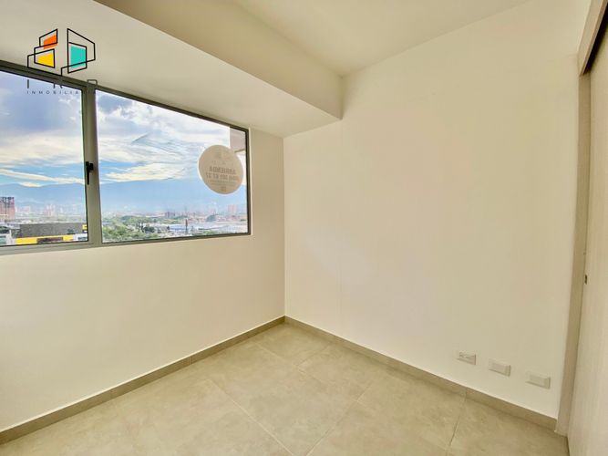 Apartamento de 3 alcobas en arriendo en Cd San Lucas, Envigado, 83 m² · foto 12 de 24