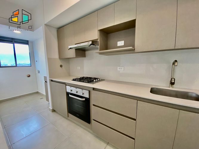 Apartamento de 3 alcobas en arriendo en Cd San Lucas, Envigado, 83 m² · foto 6 de 24