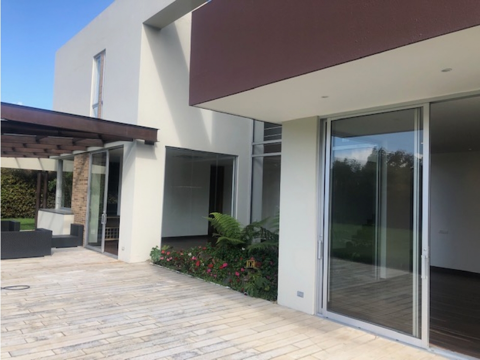 Casa en venta en San Simón, Bogotá · foto 6 de 24