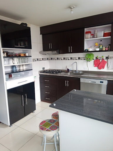 Casa en venta en San Fernando, Bogotá · foto 4 de 17