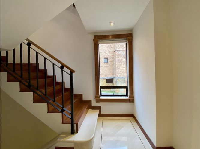 Casa de 3 alcobas en venta en Salamanca, Bogotá, 290 m² · foto 9 de 24