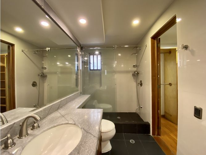 Casa de 3 alcobas en venta en Salamanca, Bogotá, 290 m² · foto 17 de 24