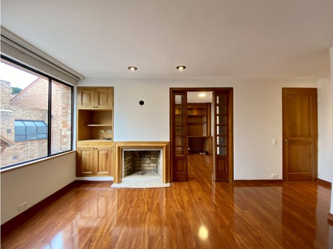 Casa de 3 alcobas en venta en Salamanca, Bogotá, 290 m² · foto 19 de 24