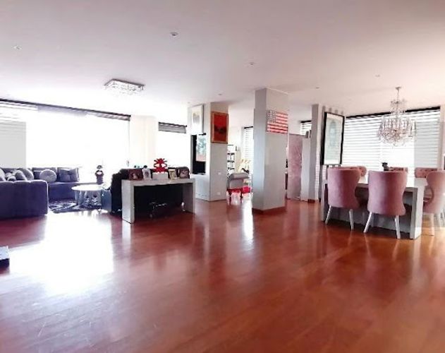 Apartamento de 3 alcobas en venta en Belmira, Bogotá, 345 m² · foto 4 de 24