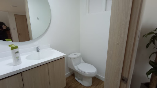 Casa en venta en Cedritos, Bogotá · foto 6 de 24