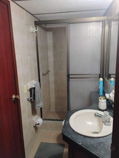 Apartamento de 3 alcobas en venta en Sotomayor, Bucaramanga, 104 m² · foto 2 de 21