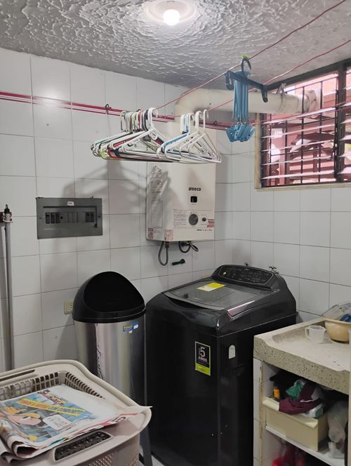 Apartamento de 3 alcobas en venta en Sotomayor, Bucaramanga, 104 m² · foto 18 de 21