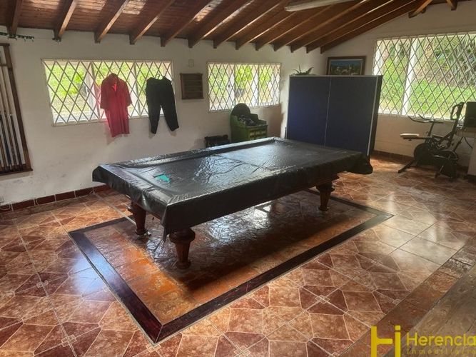 Casa de 5 alcobas en venta en La Ceja · foto 11 de 21