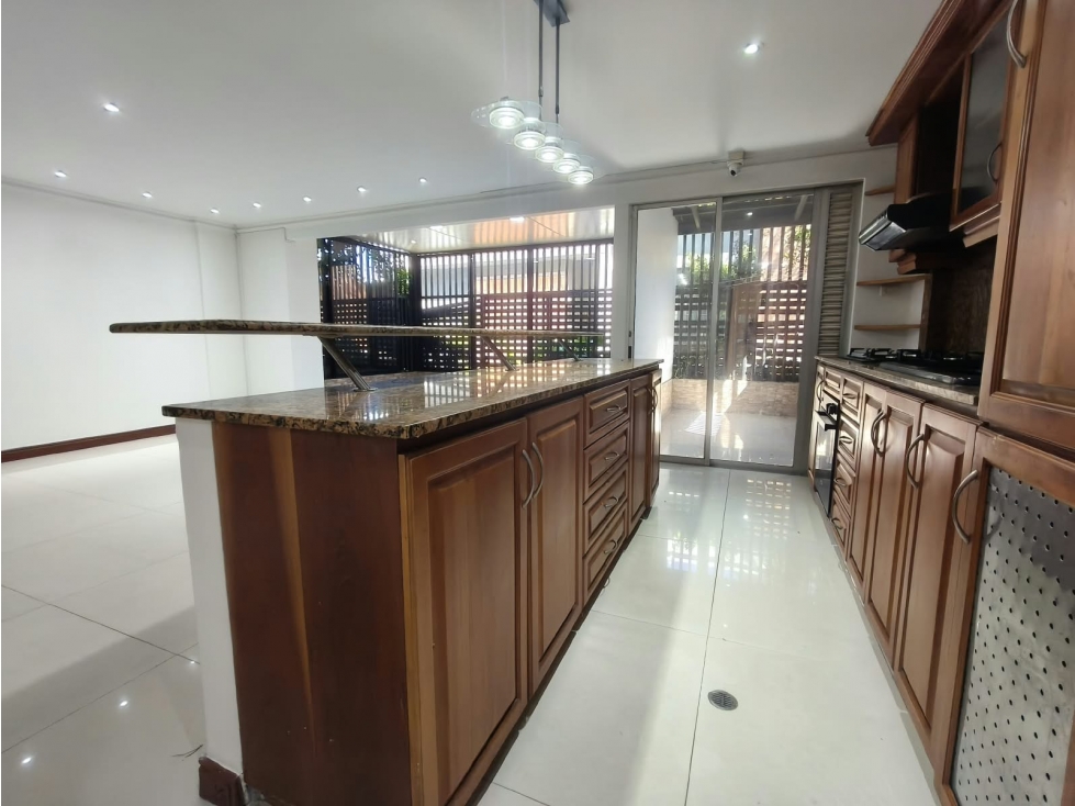 Casa en arriendo en Las Palmas, Medellín · foto 6 de 24