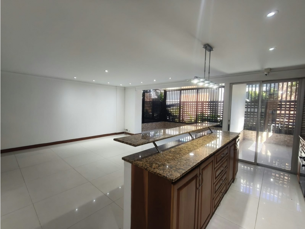Casa en arriendo en Las Palmas, Medellín · foto 7 de 24