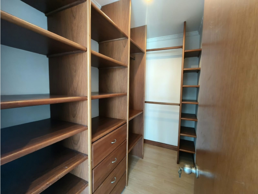 Casa en arriendo en Las Palmas, Medellín · foto 13 de 24