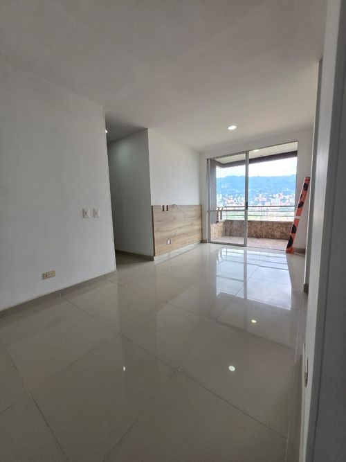 Apartamento en venta en Viviendas Del Sur, Itagüí · foto 22 de 24