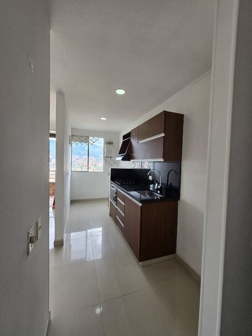 Apartamento en venta en Viviendas Del Sur, Itagüí · foto 4 de 24
