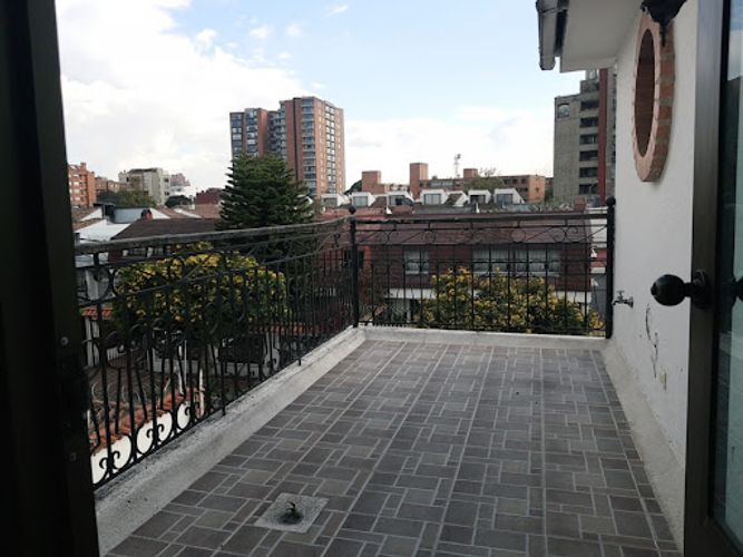 Casa de 5 alcobas en venta en Ilarco, Bogotá, 380 m² · foto 21 de 24
