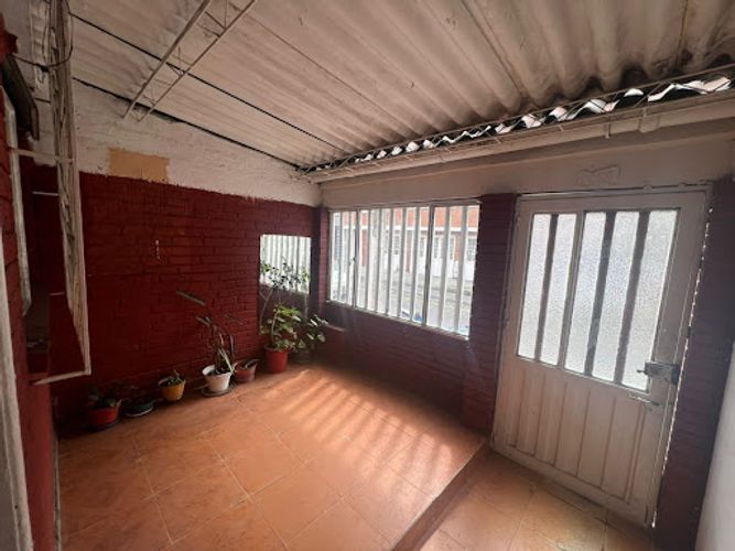 Casa de 7 alcobas en venta en La Estradita, Bogotá, 300 m² · foto 4 de 24