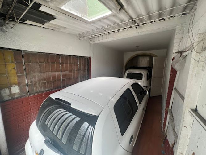 Casa de 7 alcobas en venta en La Estradita, Bogotá, 300 m² · foto 6 de 24