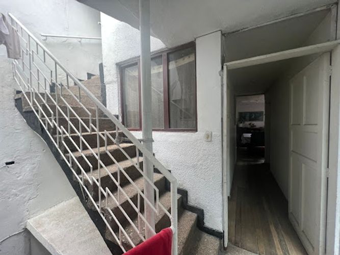 Casa de 7 alcobas en venta en La Estradita, Bogotá, 300 m² · foto 15 de 24