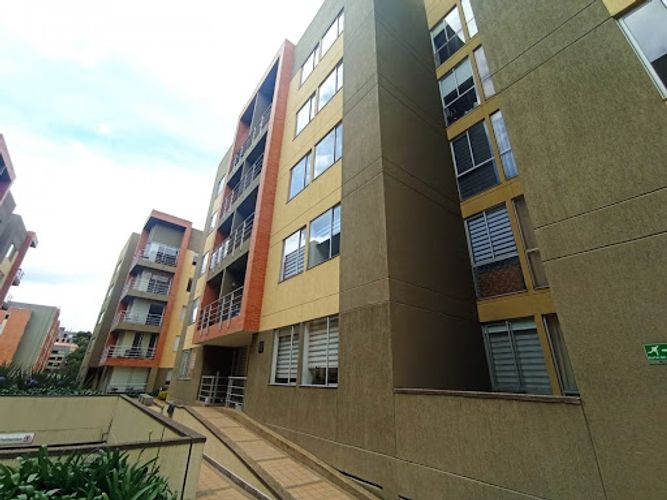 Apartamento de 2 alcobas en venta en Horizontes, Bogotá, 67 m² · foto 2 de 24