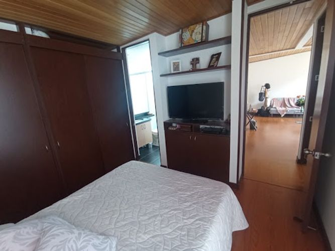 Apartamento de 2 alcobas en venta en Horizontes, Bogotá, 67 m² · foto 12 de 24