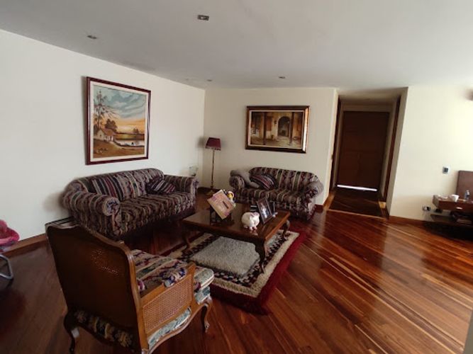 Casa de 4 alcobas en venta en Bosque De Pinos, Bogotá, 650 m² · foto 10 de 24
