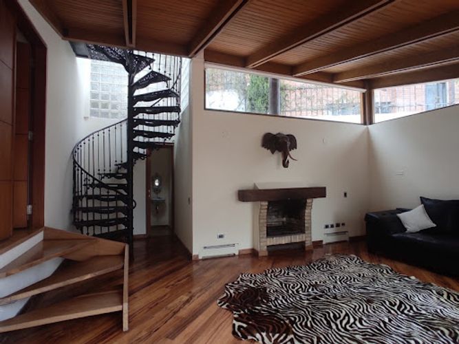 Casa de 4 alcobas en venta en Bosque De Pinos, Bogotá, 650 m² · foto 13 de 24