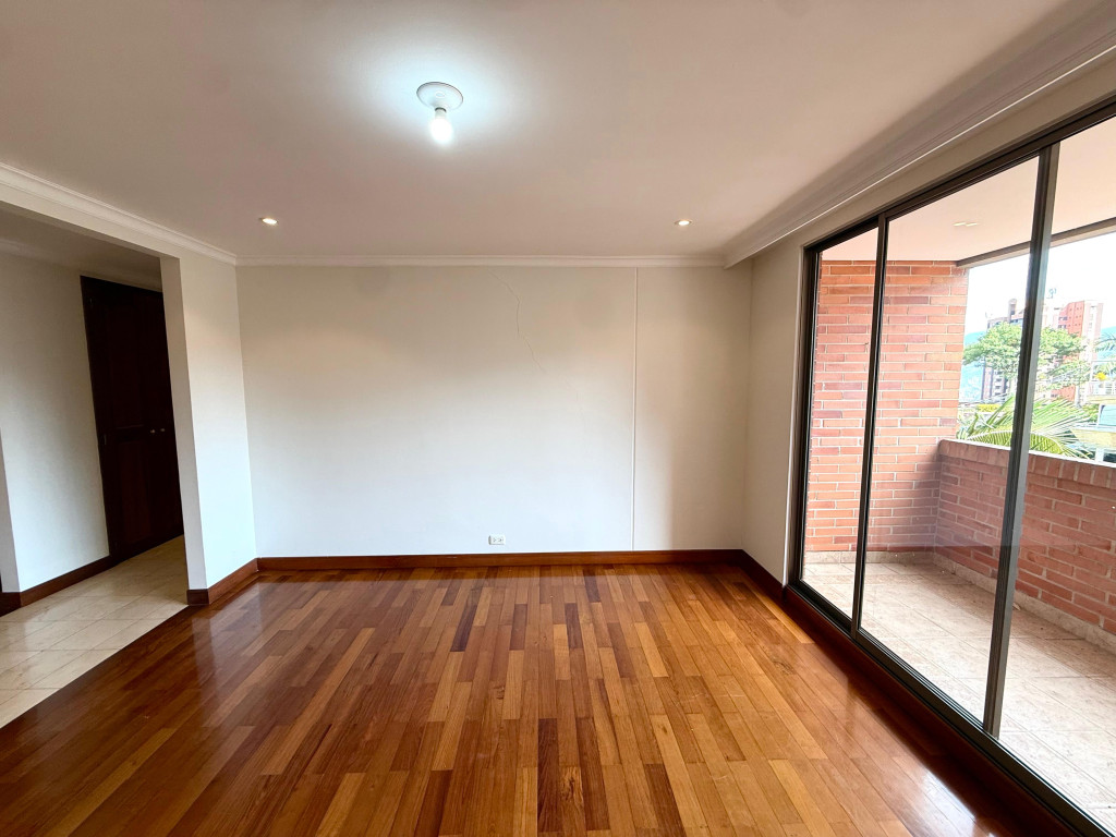 Apartamento en arriendo en El Poblado, Medellín · foto 8 de 24