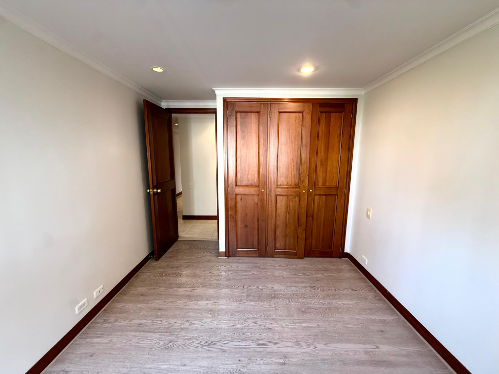Apartamento en arriendo en El Poblado, Medellín · foto 16 de 24