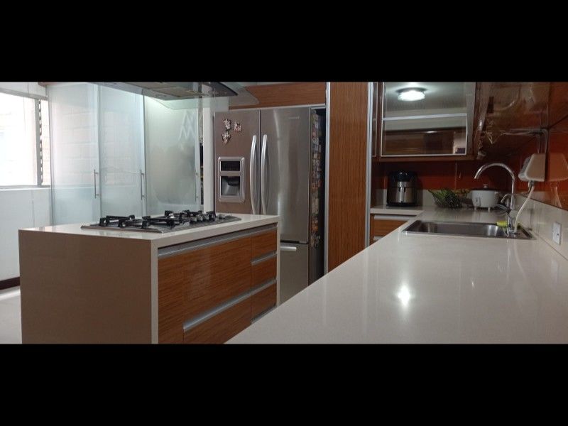 Apartamento en venta en Laureles, Medellín · foto 6 de 16