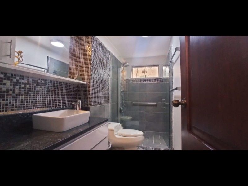 Apartamento en venta en Laureles, Medellín · foto 13 de 16