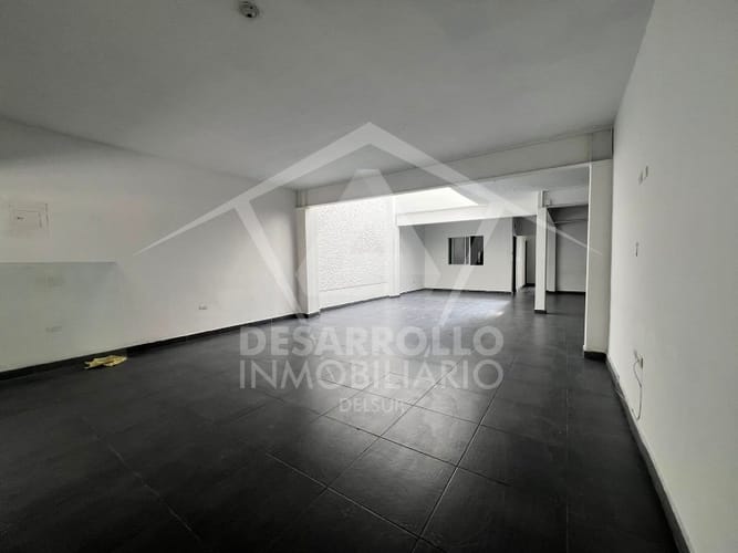 Local en arriendo en Lorena, Medellín, 205 m² · foto 15 de 18