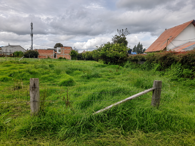 Lote en venta en Bojaca, Chía, 1734 m² · foto 5 de 5