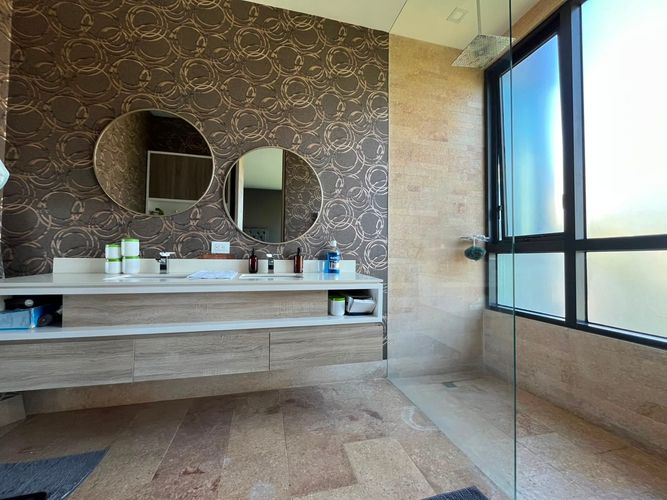 Apartamento de 3 alcobas en venta en El Poblado, Medellín, 293 m² · foto 19 de 20
