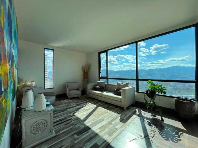 Apartamento de 3 alcobas en venta en El Poblado, Medellín, 293 m² · foto 11 de 20