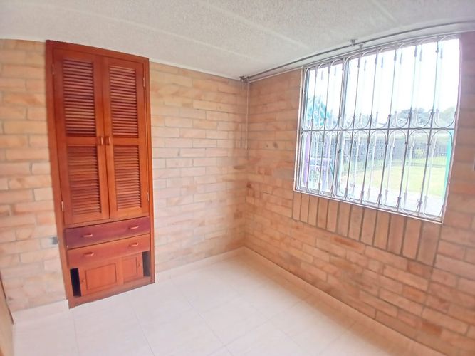 Apartamento de 2 alcobas en venta en El Tintal, Bogotá, 41 m² · foto 9 de 16
