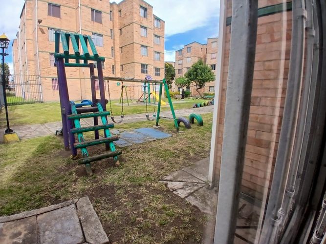 Apartamento de 2 alcobas en venta en El Tintal, Bogotá, 41 m² · foto 14 de 16