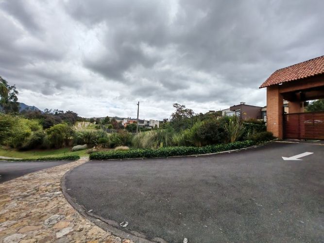 Lote en venta en Valle Alto, La Calera · foto 5 de 23