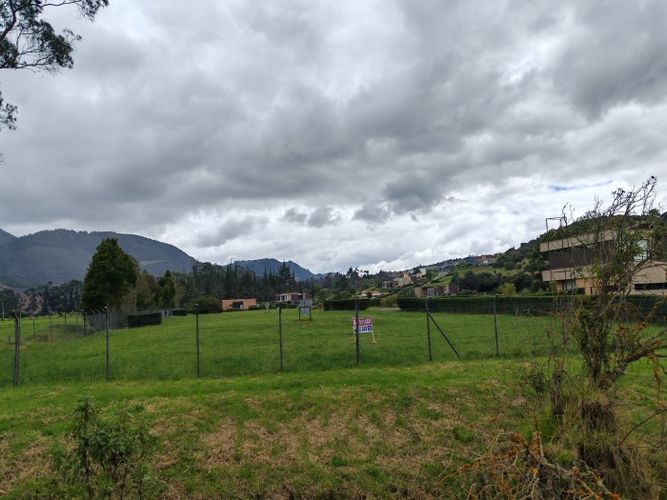Lote en venta en Valle Alto, La Calera · foto 7 de 23